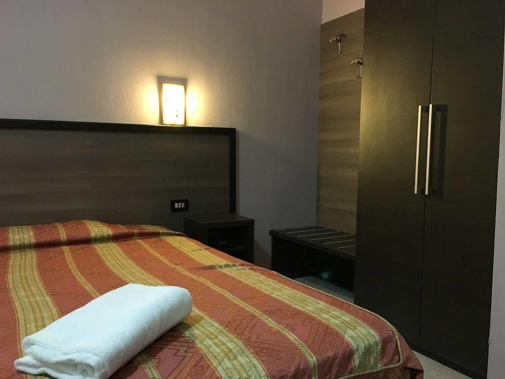 Hotel Salus Milano Eksteriør bilde