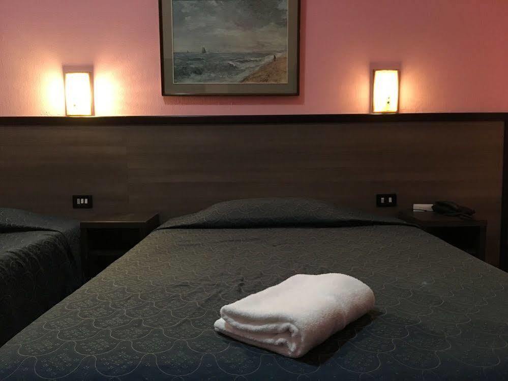 Hotel Salus Milano Eksteriør bilde